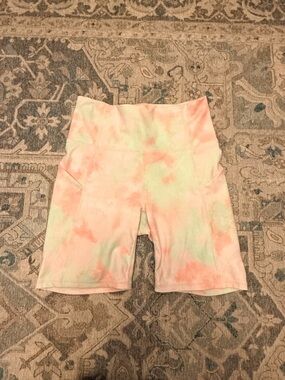 Fabletics Peach & Mint Tie-Dye High-Waist Bike Shorts